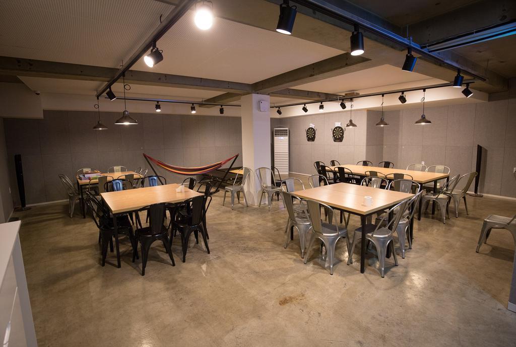 Story In Jeju Guesthouse Exterior photo